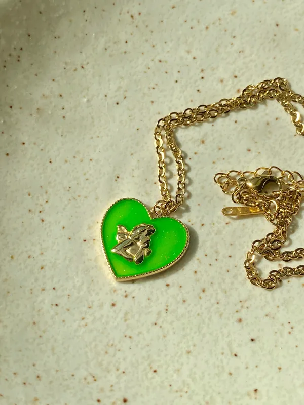 gold tone stainless steel angel cherub green heart goth cute chic antique style necklace👼💗 - Image 4