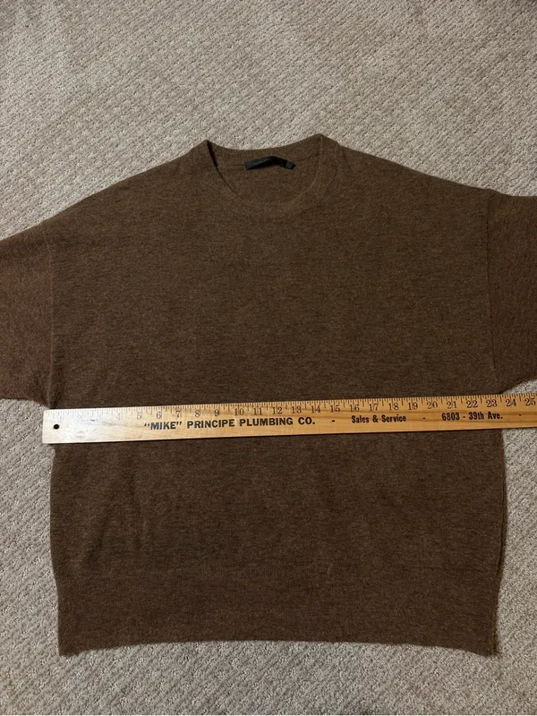 Jenni Kayne Brown Oversized Light Weight Sweater size small - Image 3