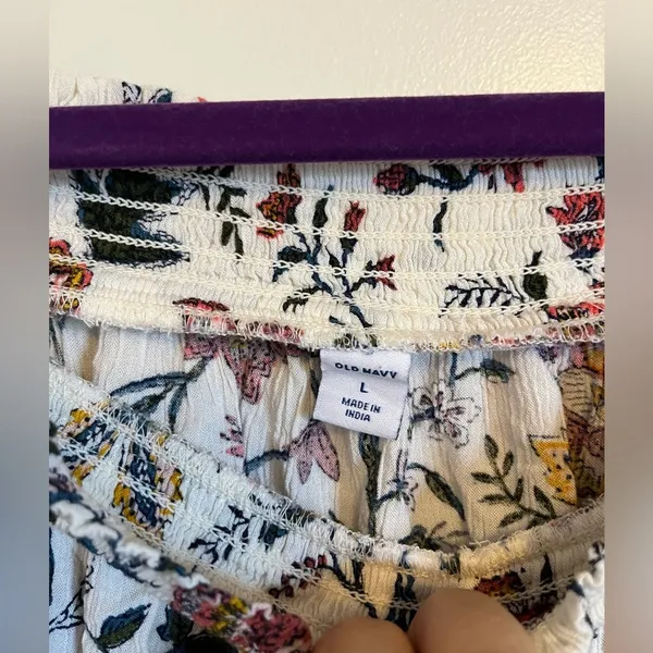 Old Navy off the should blouse - Image 2
