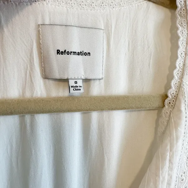 Reformation | Lonnie Embroidered Lace Cotton Blend Midi Dress in White | Size 0 - Image 8