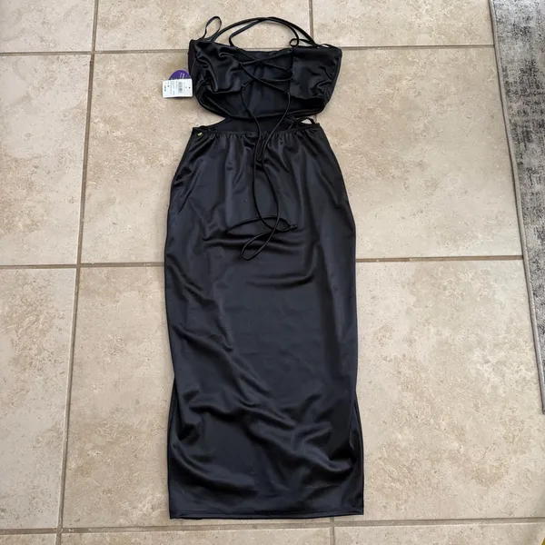 Windsor Leona Satin Lace-Up High Slit Midi Dress Small - Image 6