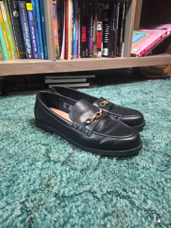Old Navy Faux Leather Loafers - Image 4