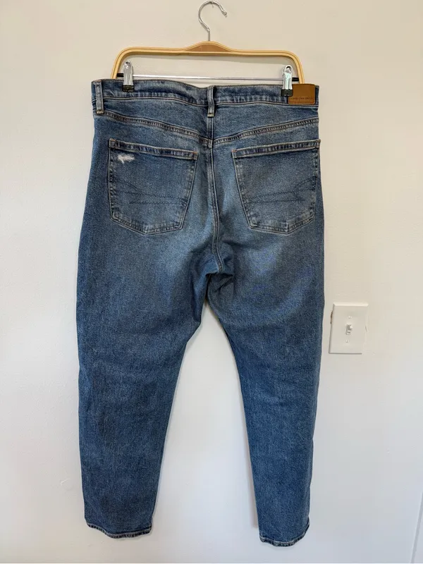 American Eagle 90s Straight Distressed Jeans- Woman’s 14 - Image 2