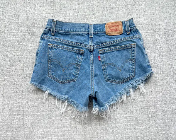 Levis Shorts - Image 2