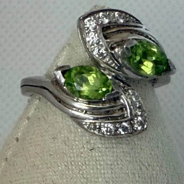 925 Sterling Silver Green Peridot Style Two Stone Bypass Ring - Image 4