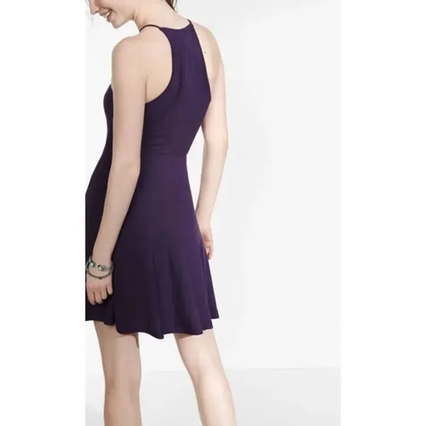 ✨Cut-Out V-Neck Soft Skater Dress✨ - Image 2