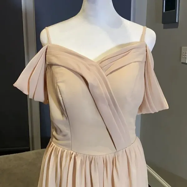 Women’s Chiffon Off the Shoulder Formal Gown Medium NWOT - Image 2