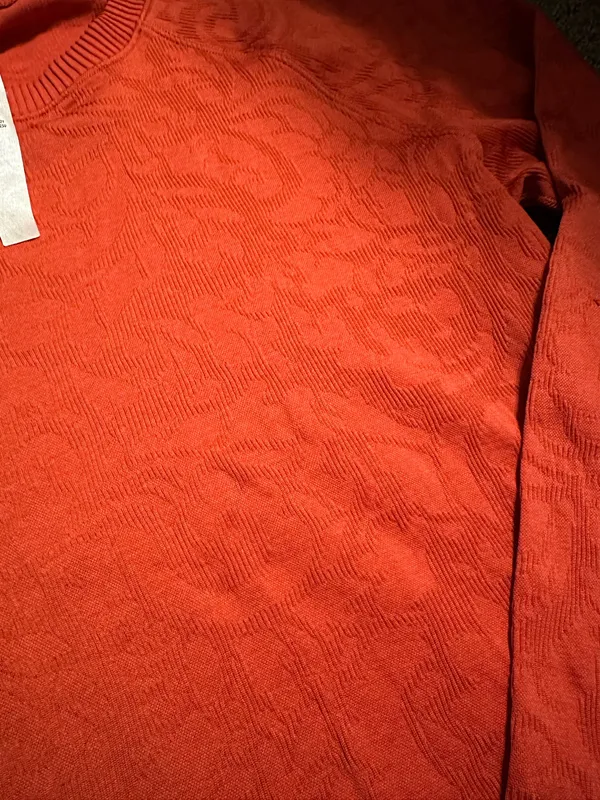 Lululemon Long Sleeve - Image 4