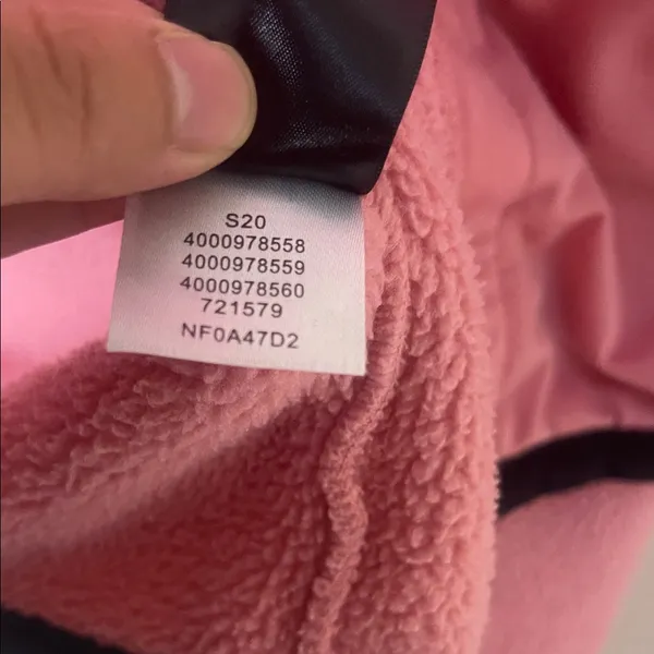 The North Face women’s Pink Zip-Up Fleece Jacket - Image 13
