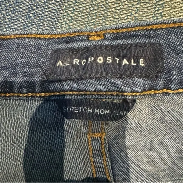 Aeropostale Distressed Stretch Mom Jeans – Size 12 – High Waist - Image 4