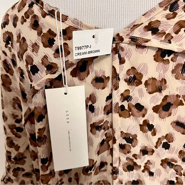 Lush Leopard Blouse D4* - Image 5