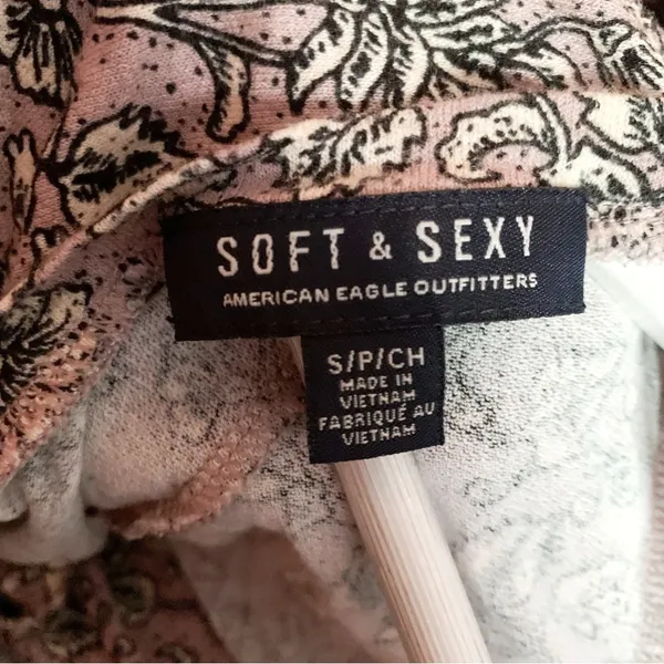 AMERICAN EAGLE OUTFITTERS Soft & Sexy Boho Floral Open Back Babydoll Top S - Image 4