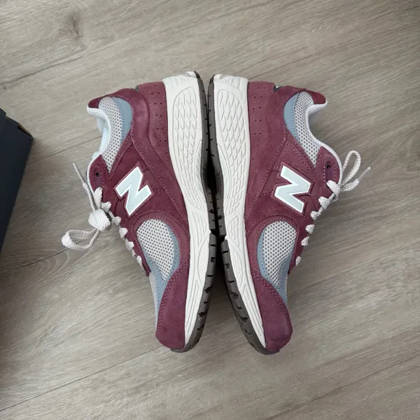 New Balance Women's 2002R Sneaker In Burgundy Size 6.5 - Image 4