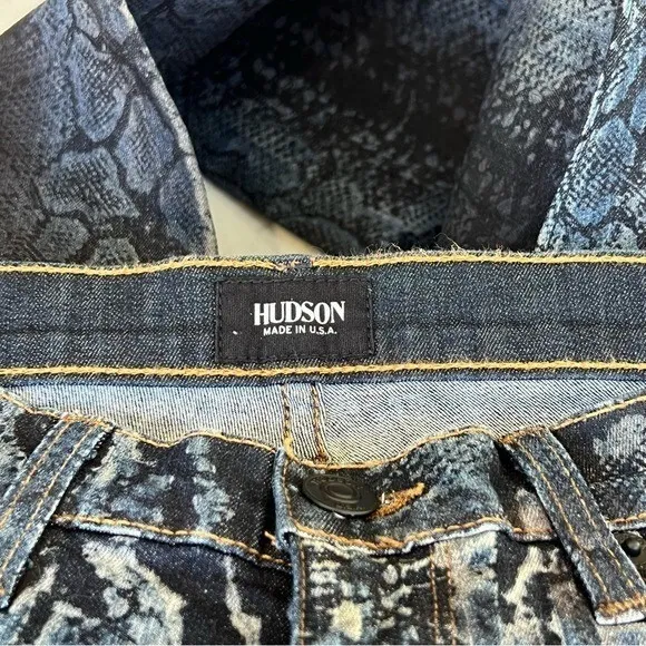 Hudson USA Nico Super Skinny Midrise Jeans 26 Bright Blue Black‎ Snake Print - Image 4