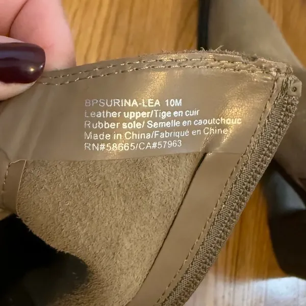 BP Surina Lea Women’s 10M Leather Suede Tan Chunky Block Heal Ankle Bootie Boots - Image 8