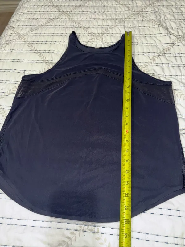 Lululemon Womens Black Mesh Panel Relaxed Yoga Workout Tank Top Estimated Size 8 - Image 5