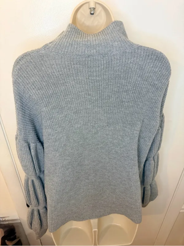 Hem & Thread Gray Ribbed Mock Neck Balloon Sleeve Sweater Size Large - Image 9