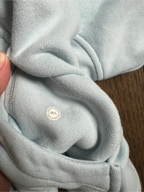 Lululemon Scuba Light Blue Half-Zip Hooded Pullover size M/L - Image 5