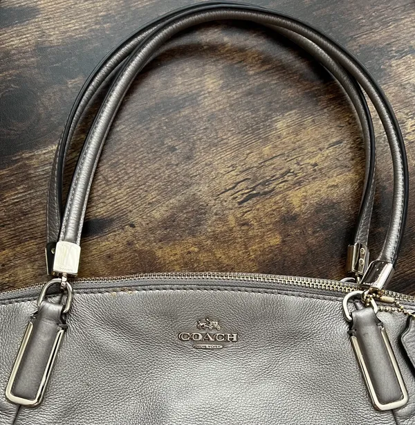 Coach | ladies Kelsey crossbody satchel handbag. - Image 9