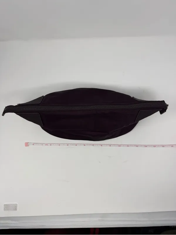 Lululemon Acute Kit 5L - Image 9