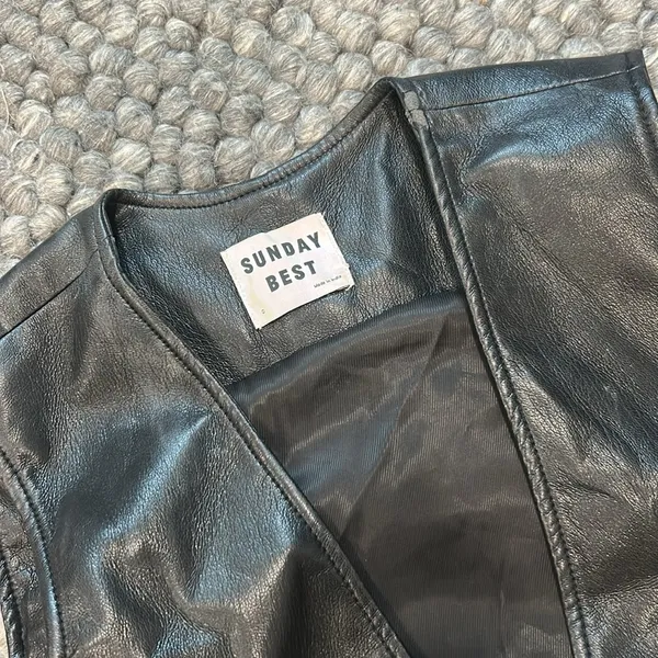 Sunday Best Aritzia Black Leather Open Vest Size 0 - Image 8