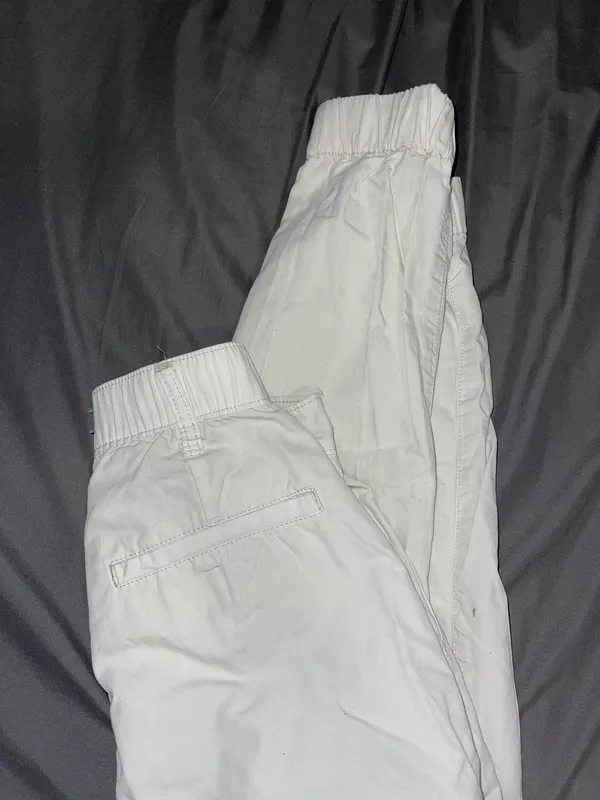 Abercrombie Cargo Pants - Image 3