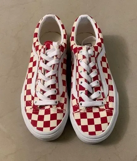 Vans NWOT  Checkered Sneakers - Image 5