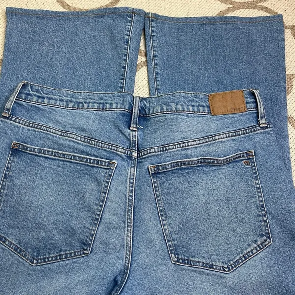 Madewell The Perfect Vintage Flare Jeans Size 33 NJ203 DM6896 - Image 3