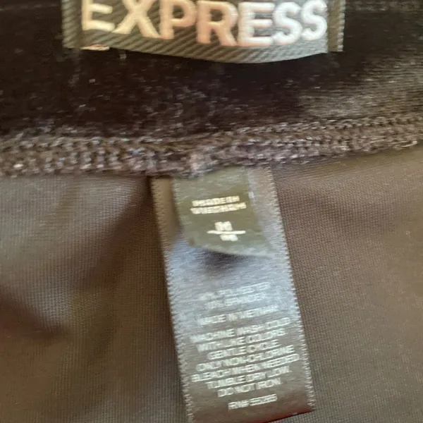 Express Velvet Leggings Full Length Size Medium Black 32" Inseam - Image 10