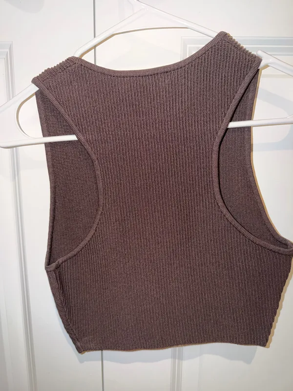 Aritzia Crop Babaton Tank - Image 3