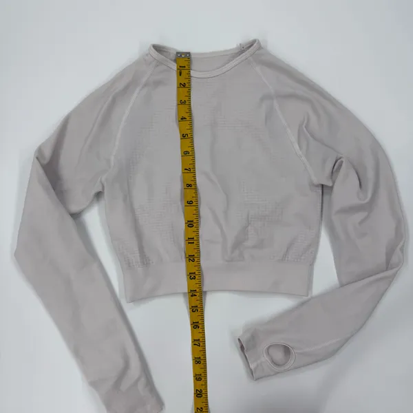 Gym Top Crop Top Long Sleeve Tee Round Neck Cropped Fitted Blouse Shirt Sport Top - Image 6