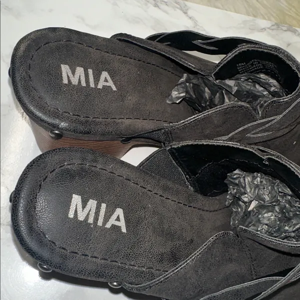 MIA Black studded Mules size 10M - Image 3