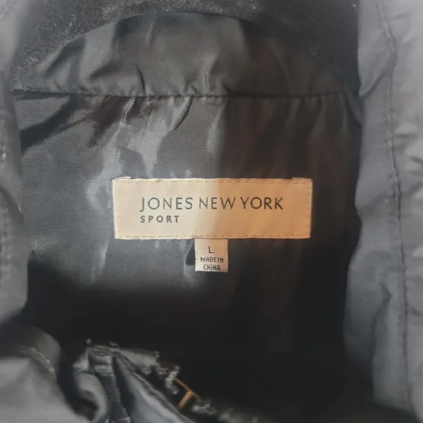 Jones New York Sport Womens Black Quilted Toggle Puffer Vest Size L Unique Hooks - Image 3