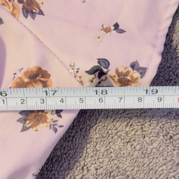268 | Altar'd State Pink Floral Peasant Top Smocked Waist Boho Large‎ - Image 5