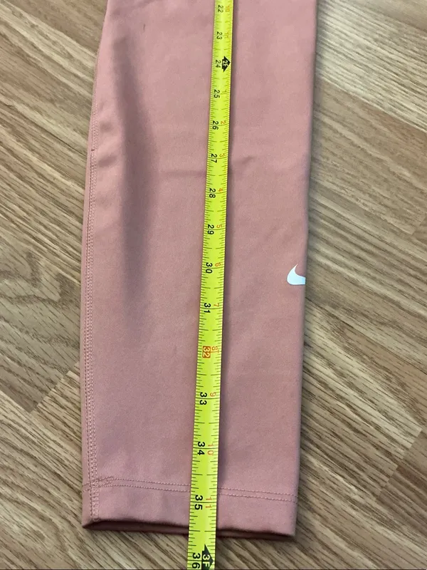 NikeHigh-Rise Leggings Size Medium - Image 5
