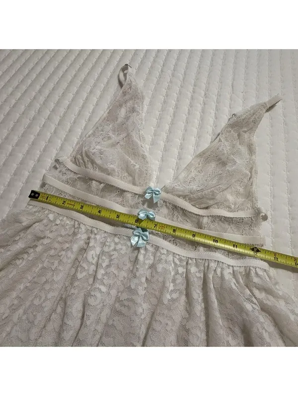 Betsey Johnson White Lace Babydoll Chemise Slip Sz M Medium Bridal Hi Lo - Image 4