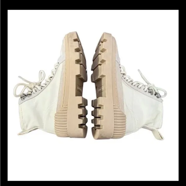 Gianni Bini Women’s High Top Sneakers Boots Sz 7M | Chunky Lug Sole Cream Beige - Image 8