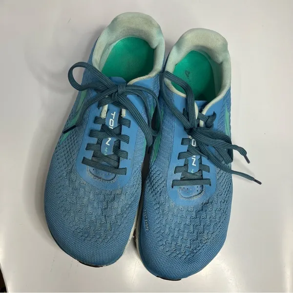 Altra Torin 4.5 sneakers blue teal‎ size 9 - Image 7