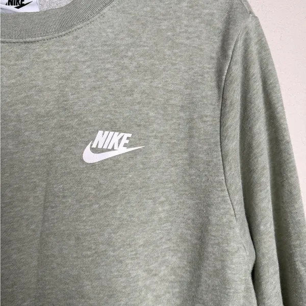 Nike Women Size XL Crew Neck Green Pullover‎ fleece sweater - Image 2