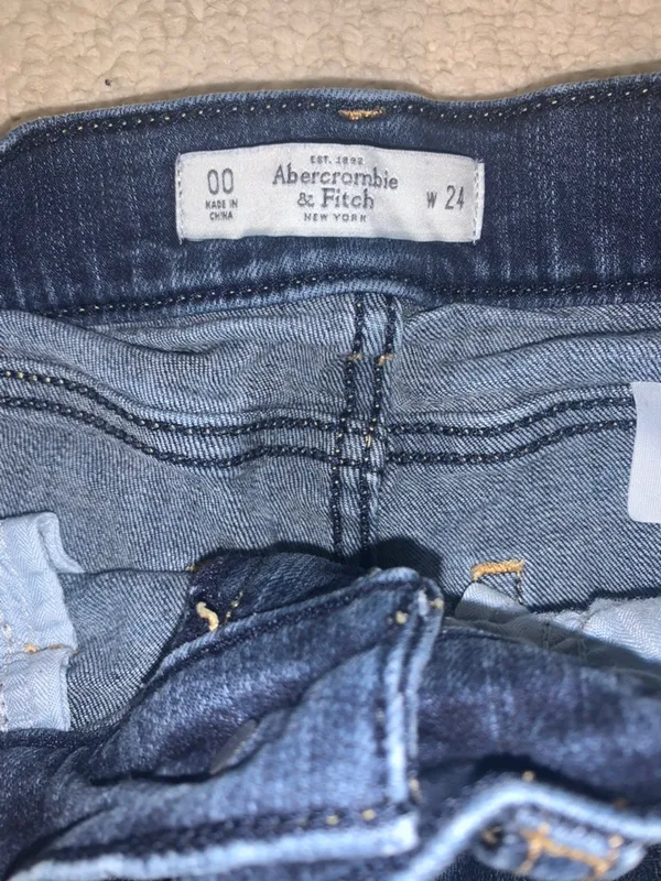High-Waisted Jean Festival Shorts - Image 2