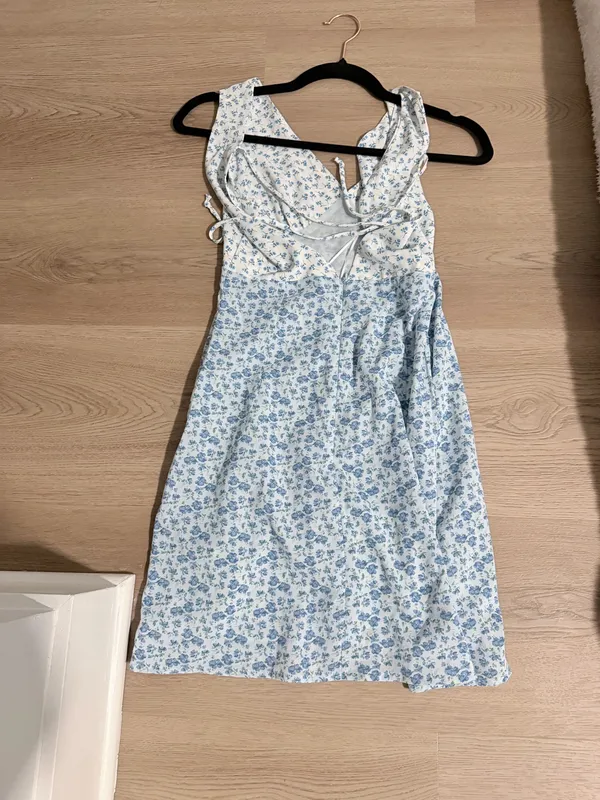 Blue floral dress - Image 3