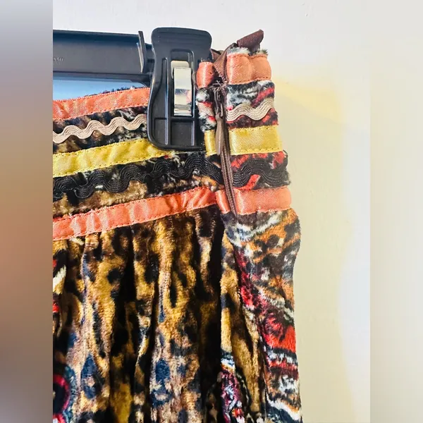 Chandry Kc Boho Velvet Animal Print Midi Skirt Nwt! Fall Style - Image 7