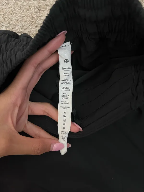 Lululemon Skirt Black - Image 2