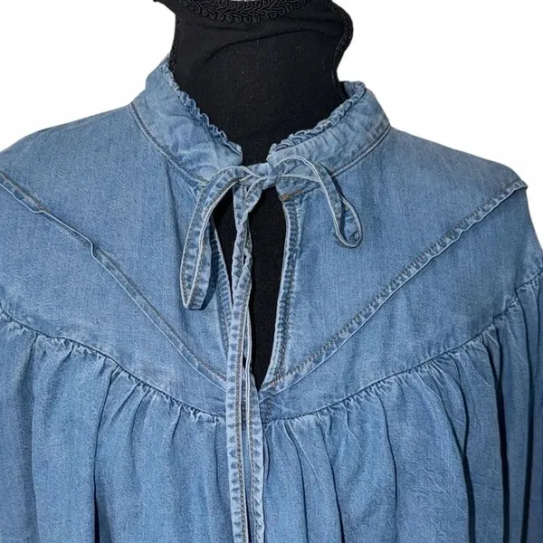 Zara Denim Blue Flowy Jeans Top(Size Large) - Image 6