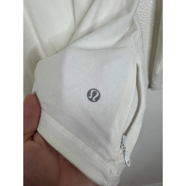 Lululemon White Mesh Panel Long Sleeve V-Neck Running Top Thumbholes Womens 6‎ - Image 4