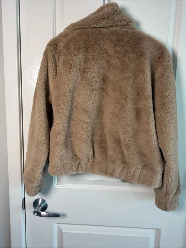 4SI3NNA Plush Faux Fur Jacket - Beige - Image 5