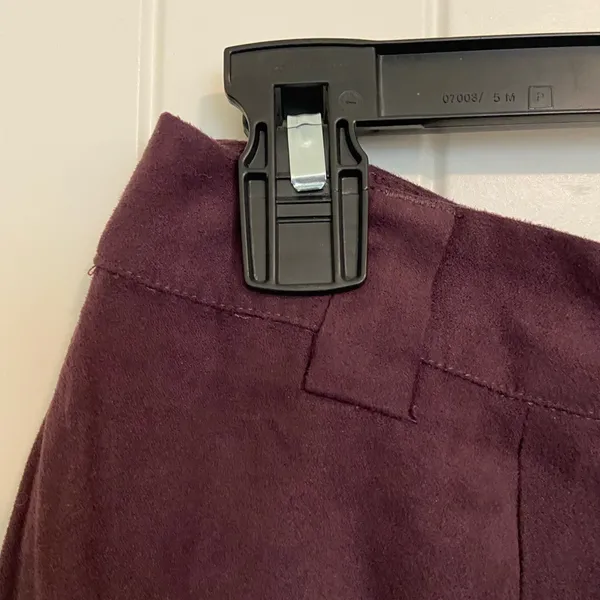 EUC Vintage Birch Hill‎ women’s dark purple faux suede casual pants size 10 - Image 6
