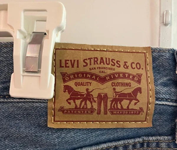 Levi’s Low Pro Straight Jeans - Image 3