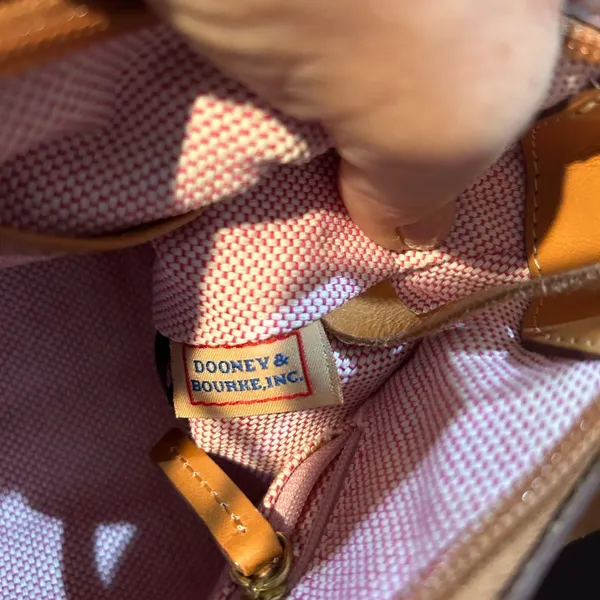 Dooney & Bourke purse - Image 5