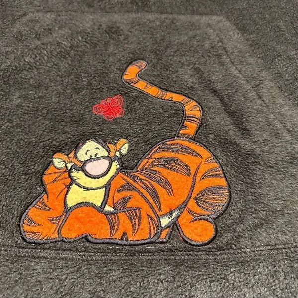 Disney Hoodie fleece Tigger size M - Image 6